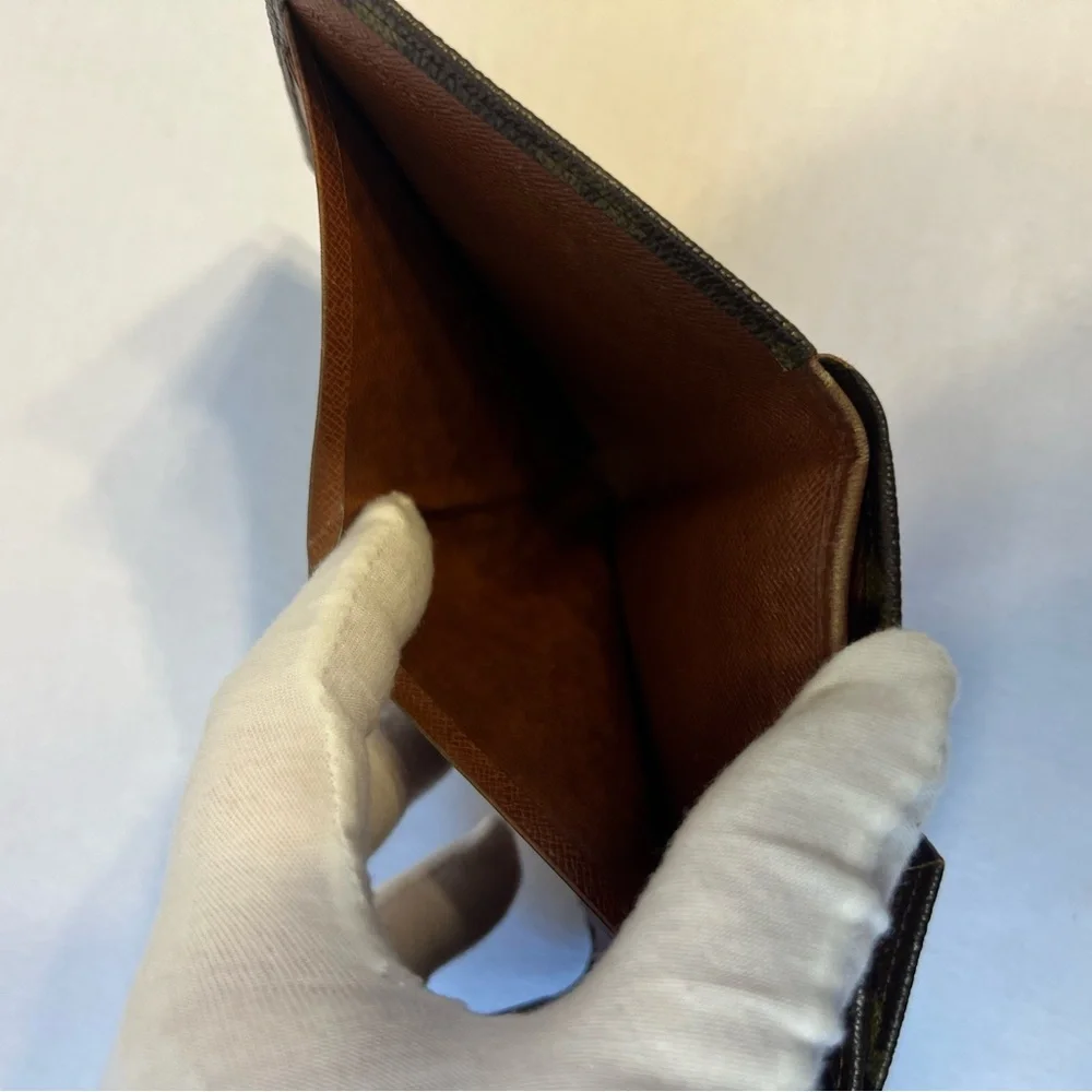 Louis Vuitton Elise Monogram Trifold‎ Wallet - Picture 10 of 14